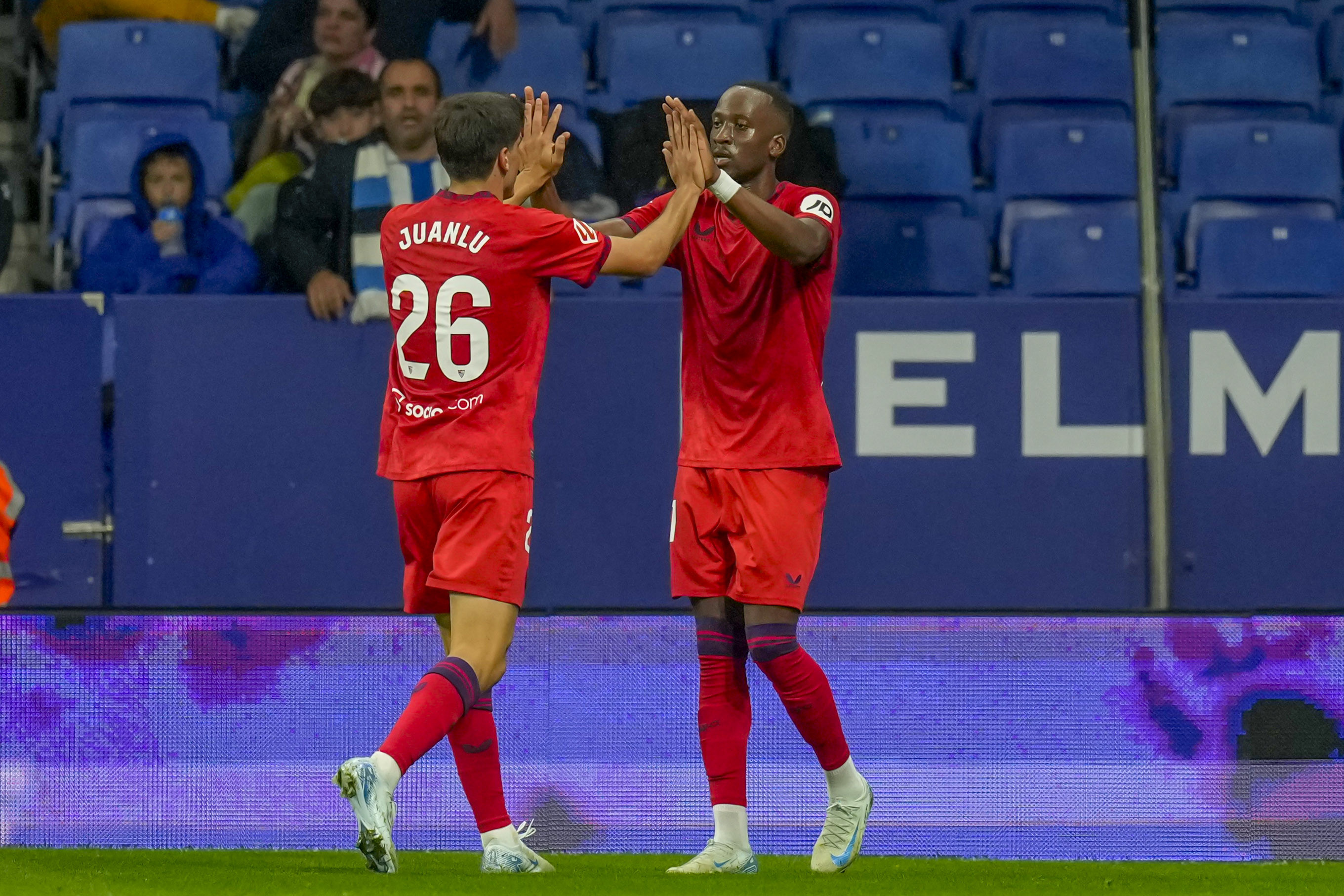 Sevilla defeated Espanyol with Lukebakio’s brace (0-2).