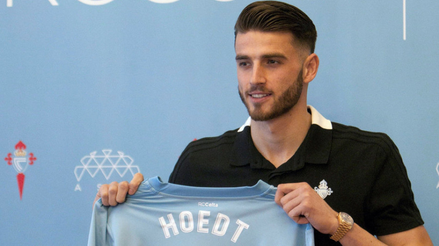 Hoedt: “Estoy listo para jugar si el entrenador me necesita”