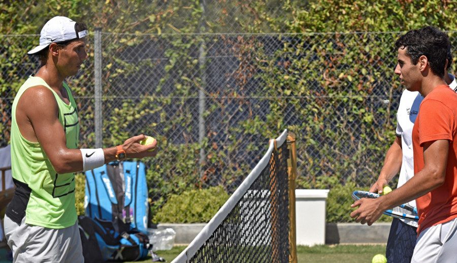 Rafa Nadal reclama volver a los entrenamientos