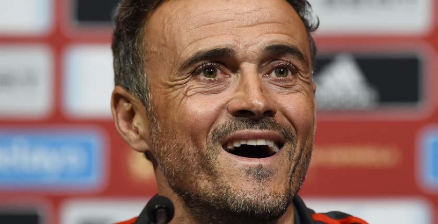 Luis Enrique prepara la fase final en la primera sesión de Gavi y Yeremy