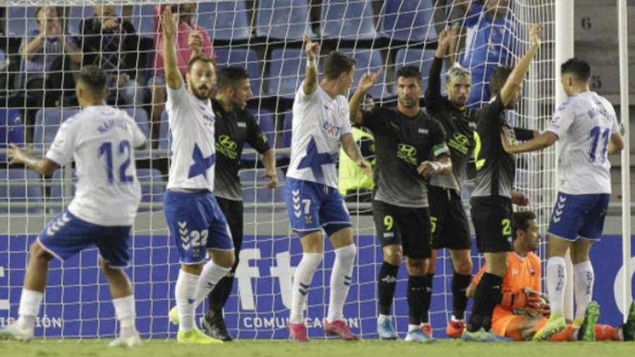 El Tenerife busca la sorpresa ante el Rayo