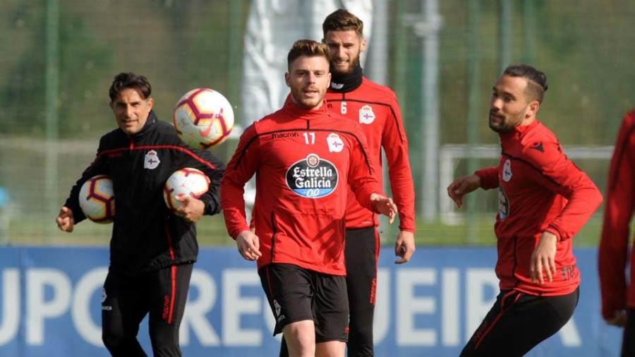 El equipo trabaja hoy en Riazor