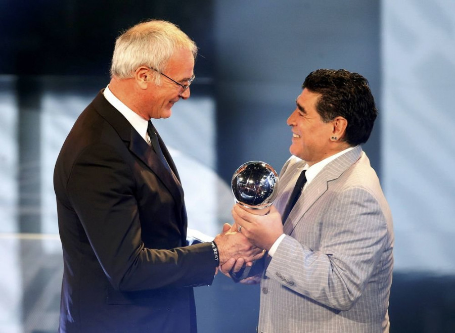 Claudio Ranieri, nombrado mejor entrenador del mundo en los premios "The Best"