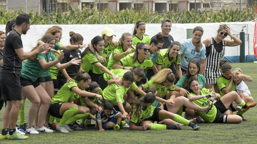 El ascenso a la Liga Iberdrola pasa por las islas Canarias