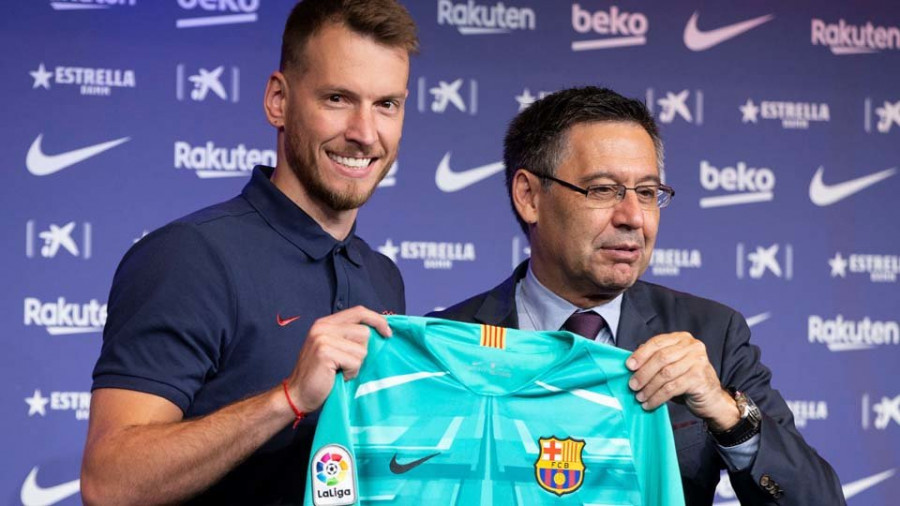 Neto asegura que llega al Barcelona en su plenitud