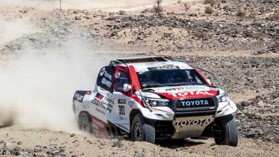 Alonso probó en Suráfrica el último ganador del raid Dakar