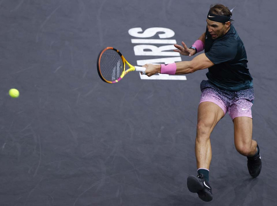 Nadal avanza a semifinales a costa de un correoso Carreño