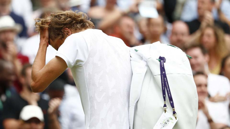 Zverev, Tsitsipas y Osaka caen a las primeras de cambio