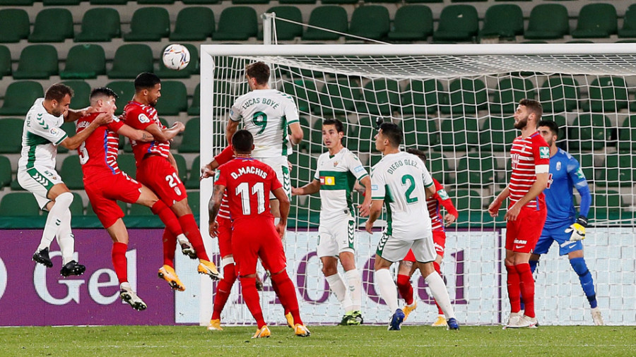 El Granada quiebra su racha adversa ante el Elche