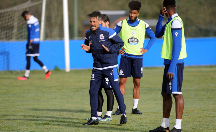 De la Barrera pule la táctica del equipo  con y sin balón