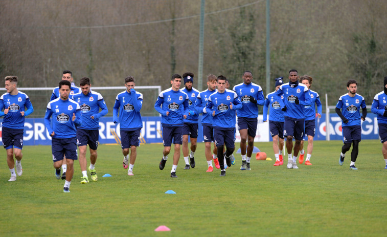 El Depor quiere el plantel al completo ante el Pontevedra