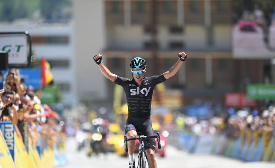 Kennaugh se luce en Alpe D'Huez