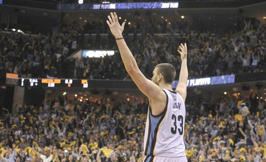 Marc Gasol se acerca al 'triple-doble' en una mala noche de los españoles