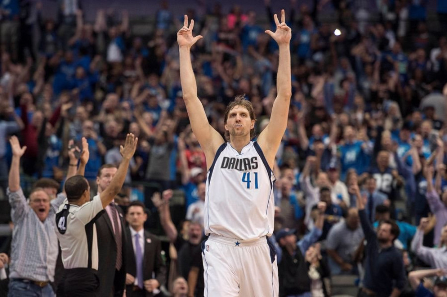 Nowitzki se convierte en el sexto jugador de la historia que alcanza los 30.000 puntos