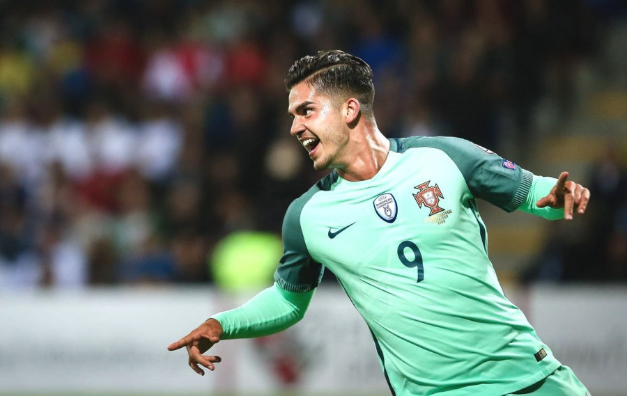 El Oporto ingresa 38 millones con la venta de André Silva