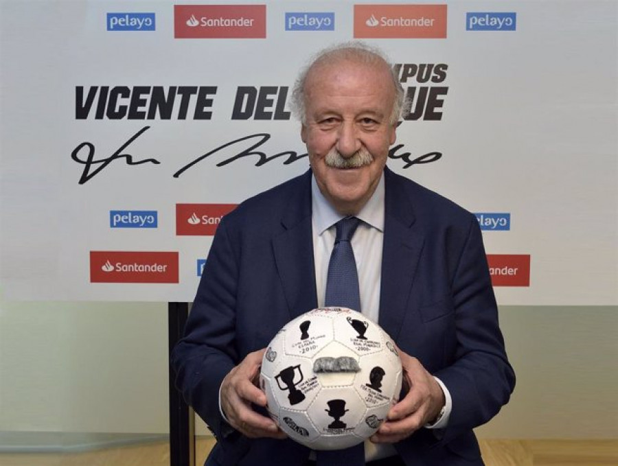 Del Bosque: "Raúl puede entrenar perfectamente al Real Madrid desde ya mismo"