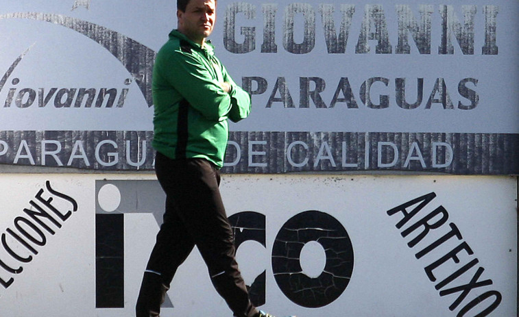 Héctor Pena, nuevo entrenador del San Tirso