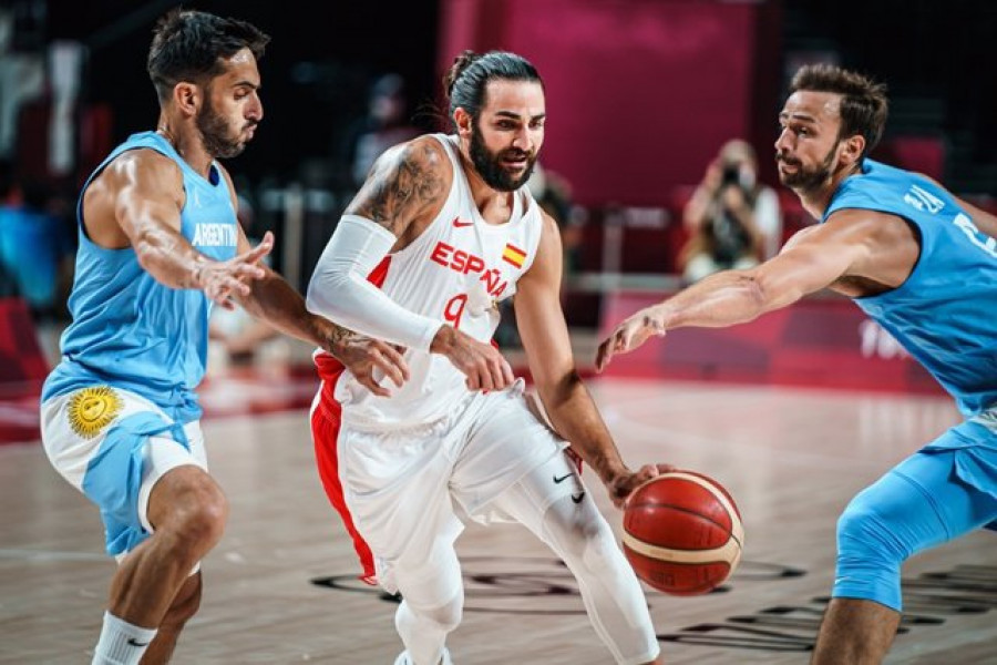 Ricky Rubio conduce a España a cuartos de final