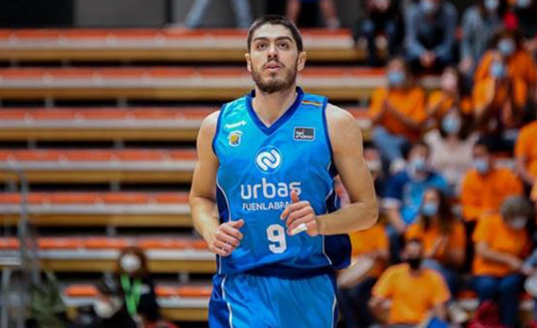 Edgar Vicedo firma dos meses de contrato con el Monbus Obradoiro