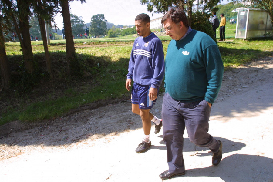 Luto en el RC Deportivo por el fallecimiento del doctor César Cobián