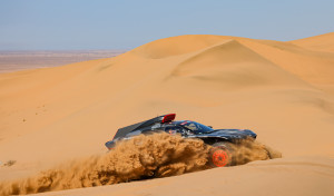 Al-Attiyah marca territorio en el prólogo del Dakar, con Carlos Sainz a 12 segundos