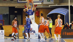 Negro regreso del Leyma Basquet Coruña