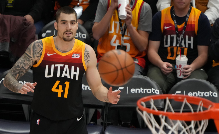 Ibaka y Juancho Hernangómez suman victorias con los Bucks y los Jazz