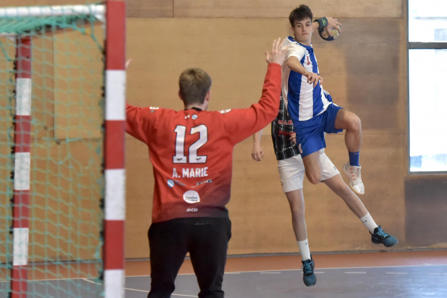 El OAR no falla en casa y se beneficia de la derrota del Lanzarote