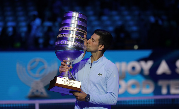 Djokovic conquista su tercer título del año