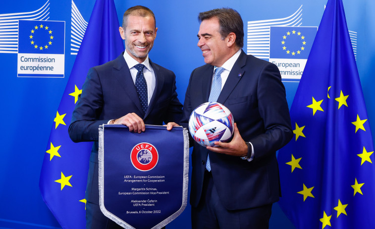 La UE y la UEFA firman un acuerdo para promover valores europeos en el fútbol