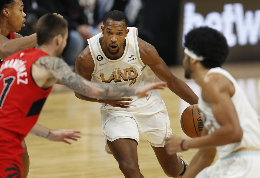 Los Raptors asaltan el fortín de los Cavaliers