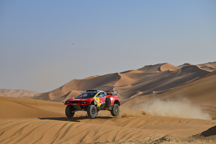 Loeb suma y sigue; supera a Moraes pero sin inquietar a Al-Attiyah