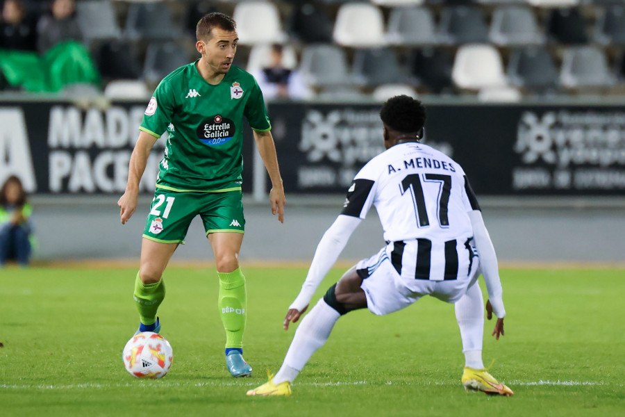 El futuro de Adilson enturbia el ambiente en el Badajoz antes de visitar Riazor