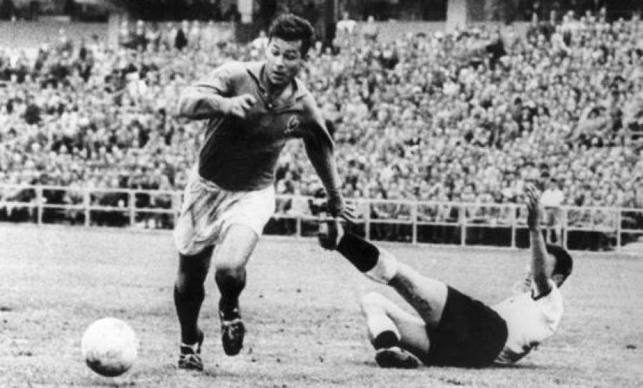 Muere el fútbolista francés Just Fontaine, récord de goles en un mundial