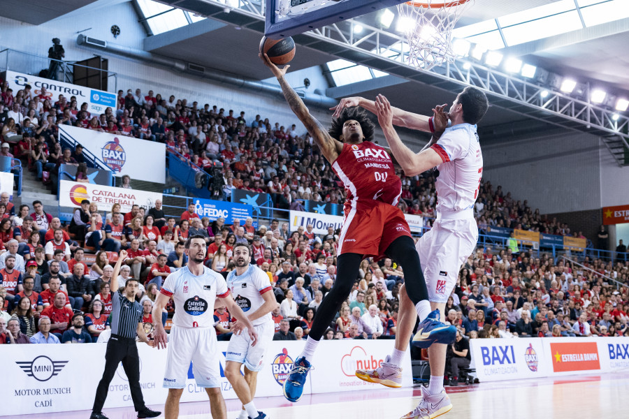 El Obradoiro sellará su permanencia si gana y pierde el Betis