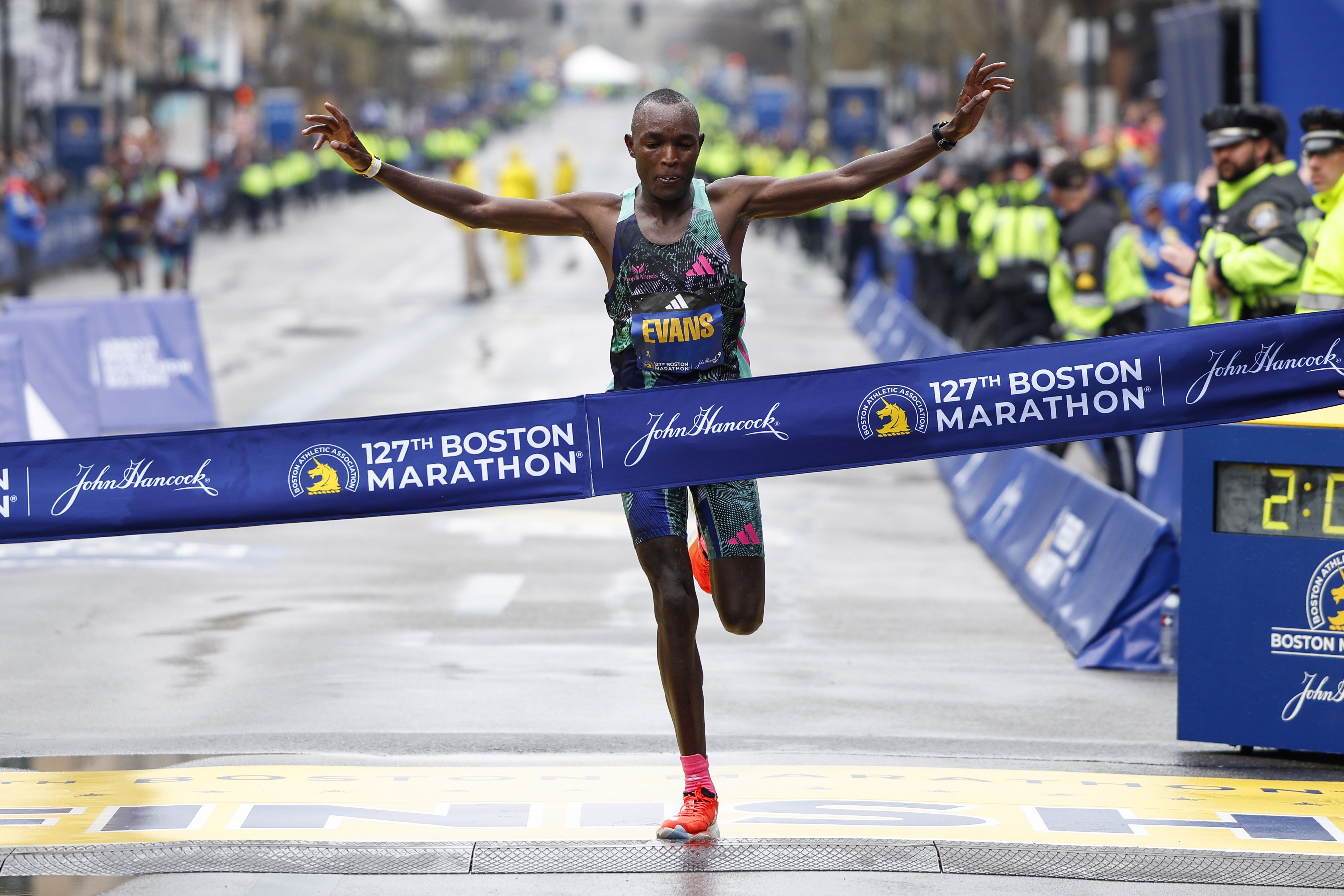 Evans Chebet Revalida Su Triunfo En El Maratón De Boston