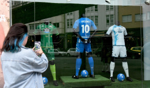 Los Riazor Blues homenajean a Arsenio Iglesias