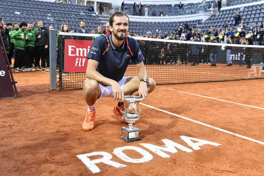 Medvedev desbanca a Djokovic y se sitúa por detrás de Alcaraz