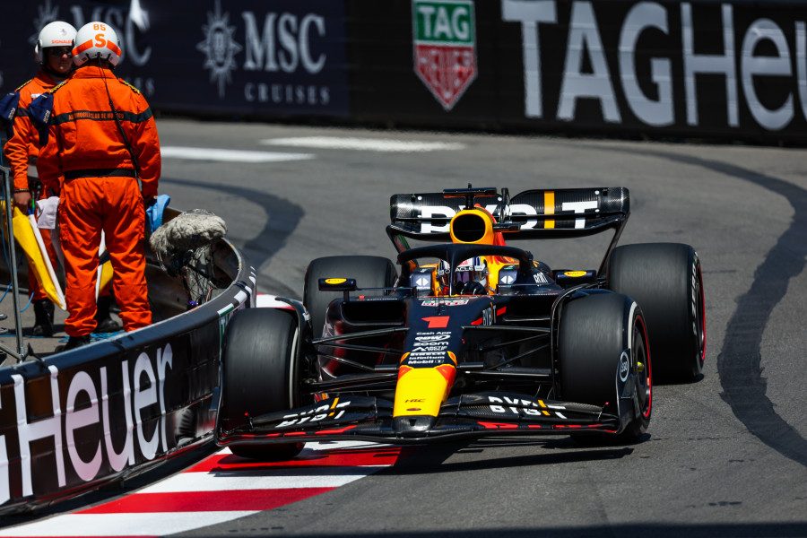 Verstappen delante de Pérez en el último libre; Sainz fue cuarto y Alonso, decimocuarto