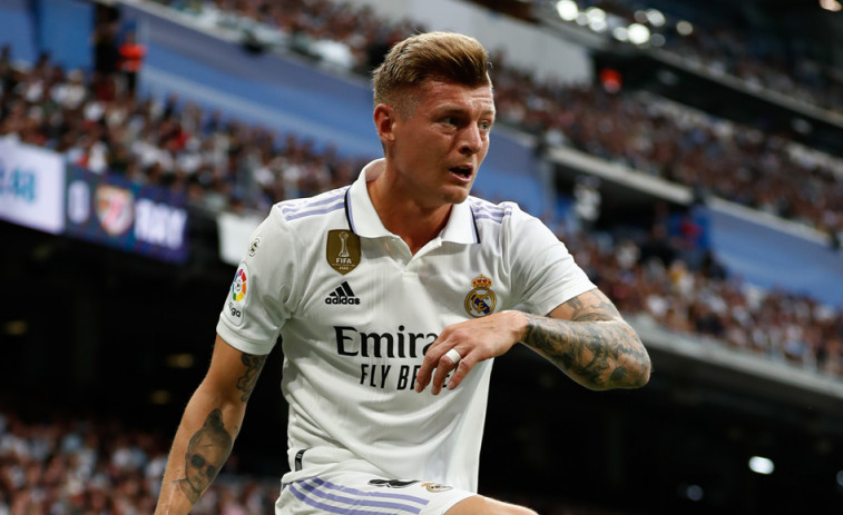 Toni Kroos amplía su contrato por una temporada más