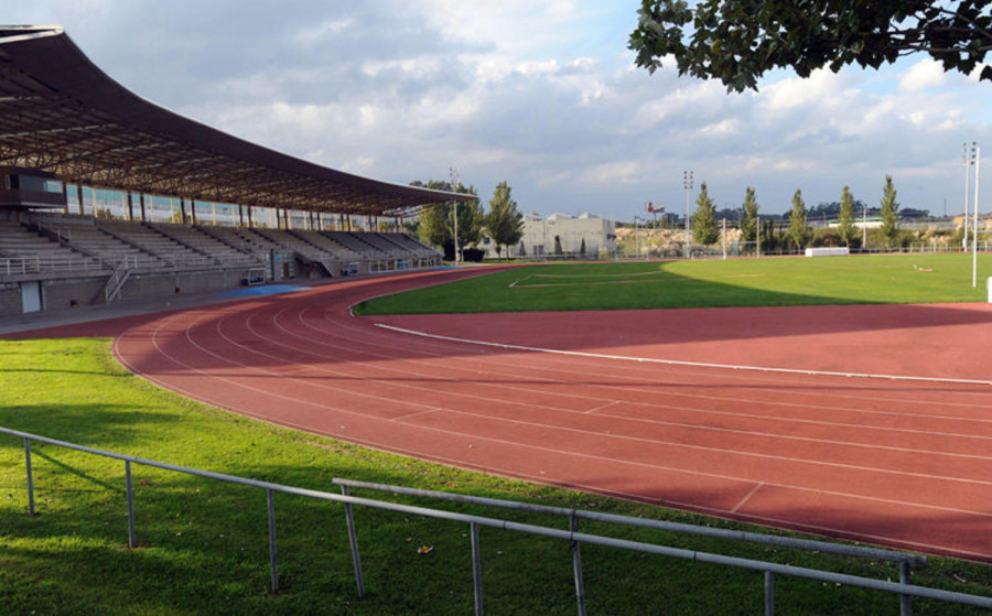 O estadio universitario de Elviña recupera o topónimo orixinal da zona: Mariña Dourada