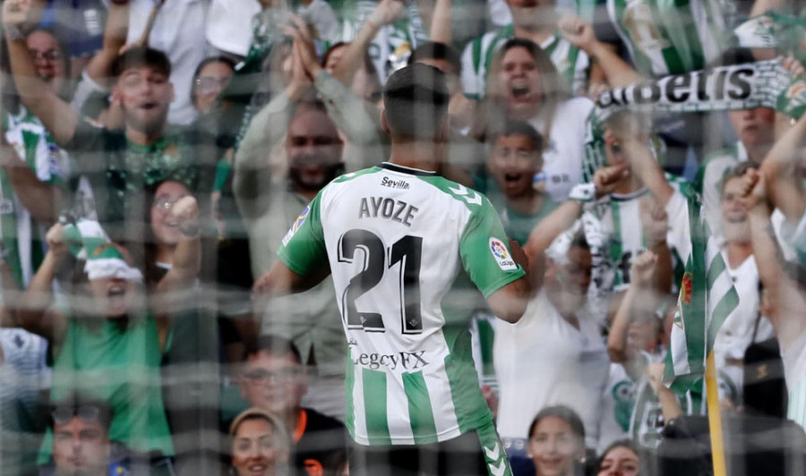 El Betis oficializa el fichaje de Ayoze hasta 2027