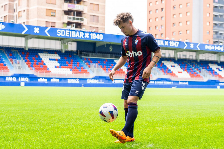 Fernando Soriano: "El Deportivo hizo todo lo posible y más para que Mario se quedara"