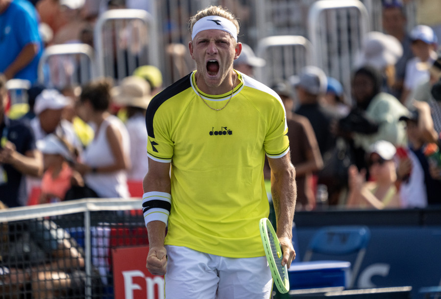 Davidovich gana a Zverev y disputará los octavos del Abierto de Canadá a Ruud