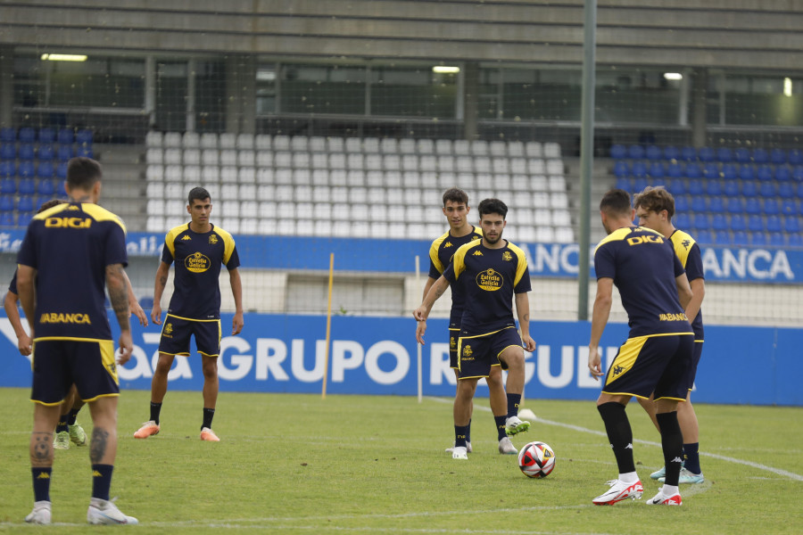 El Depor cierra la pretemporada esta tarde en O Carballiño