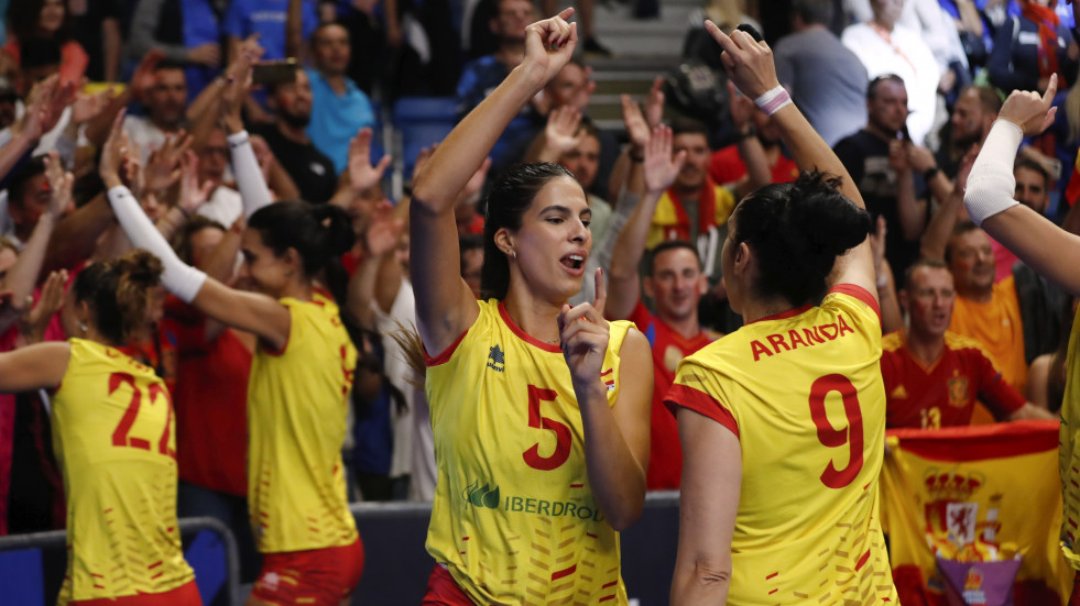 España gana  a Estonia y jugarán los octavos de final del Campeonato Europeo (3-1)