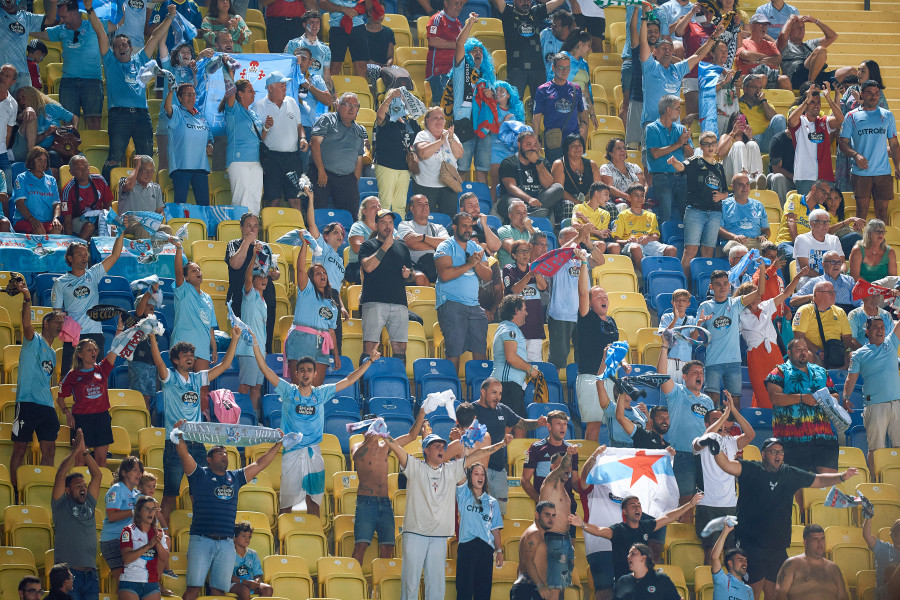 Dos aficionados del Celta denuncian un ataque tras el duelo en Las Palmas