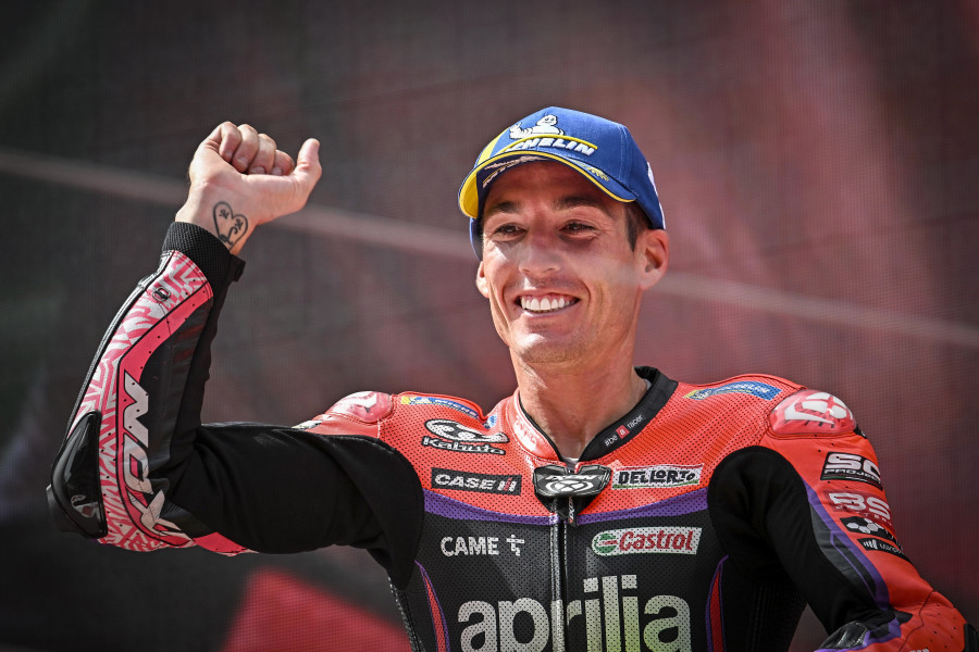 Aleix Espargaró, Pedro Acosta y Deniz Öncü dominan la jornada