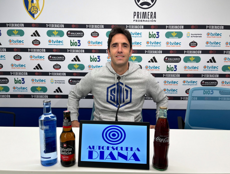 Íñigo Vélez: "El partido ante el Deportivo es para disfrutar"