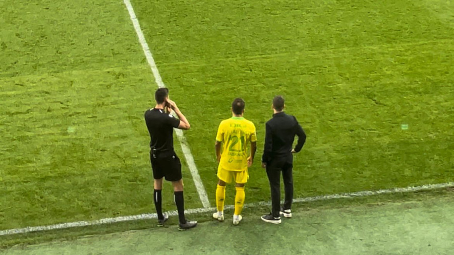 El Toralín recibió a Pablo Valcarce con una sonora pitada